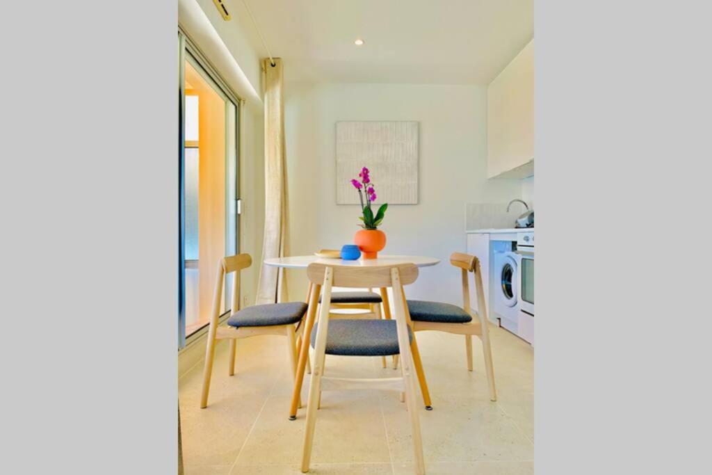 Ferienwohnung Antheor - Vue Exceptionnelle - Refait A Neuf 4 Couchages Saint-Raphaël Exterior foto