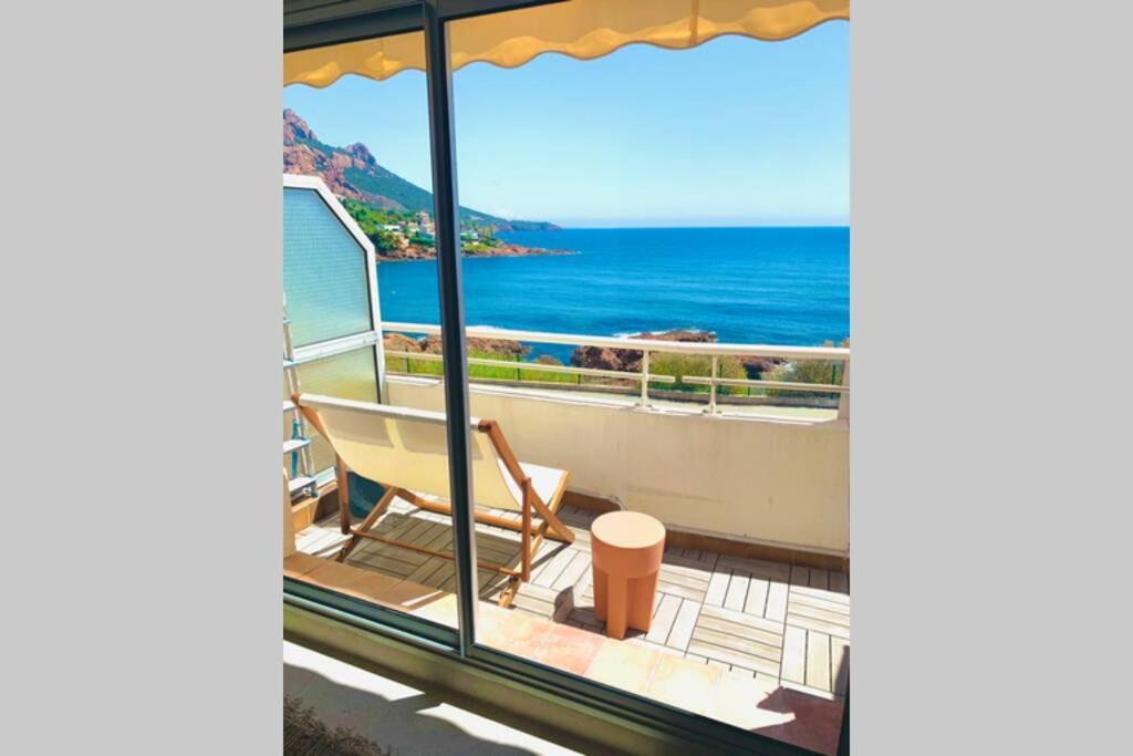 Ferienwohnung Antheor - Vue Exceptionnelle - Refait A Neuf 4 Couchages Saint-Raphaël Exterior foto