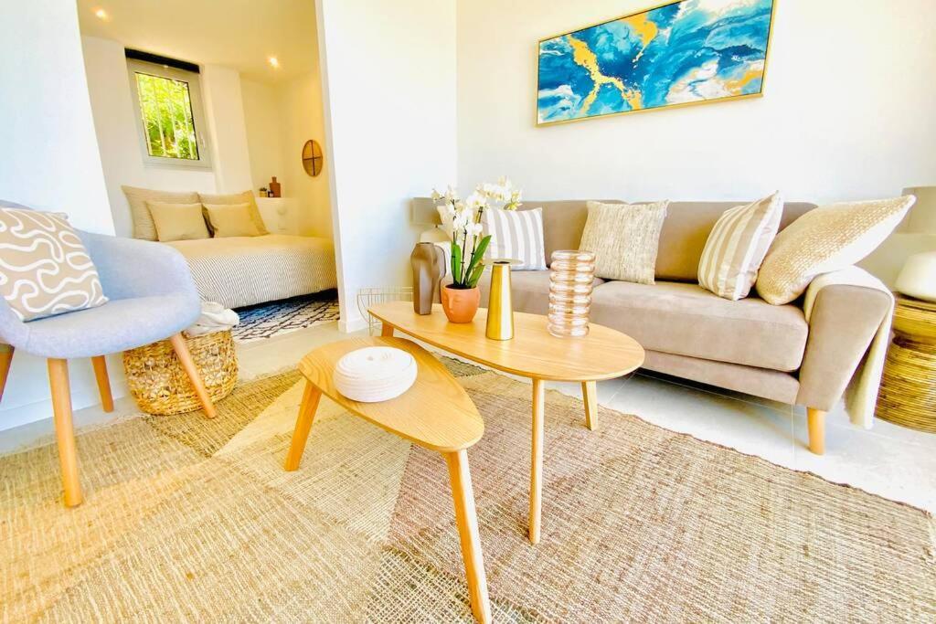 Ferienwohnung Antheor - Vue Exceptionnelle - Refait A Neuf 4 Couchages Saint-Raphaël Exterior foto