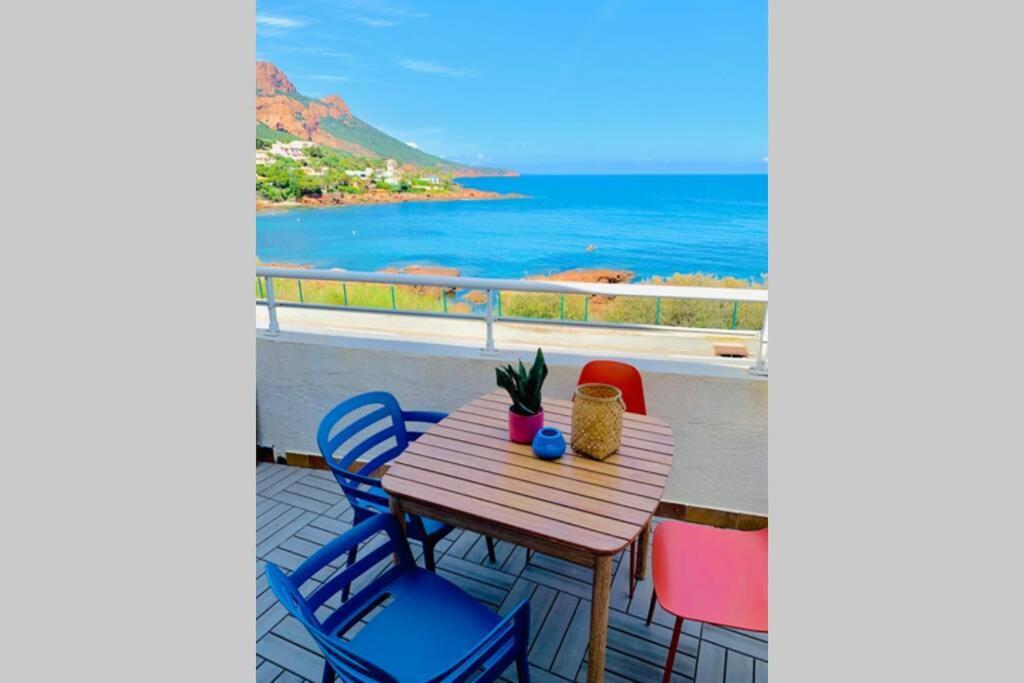 Ferienwohnung Antheor - Vue Exceptionnelle - Refait A Neuf 4 Couchages Saint-Raphaël Exterior foto